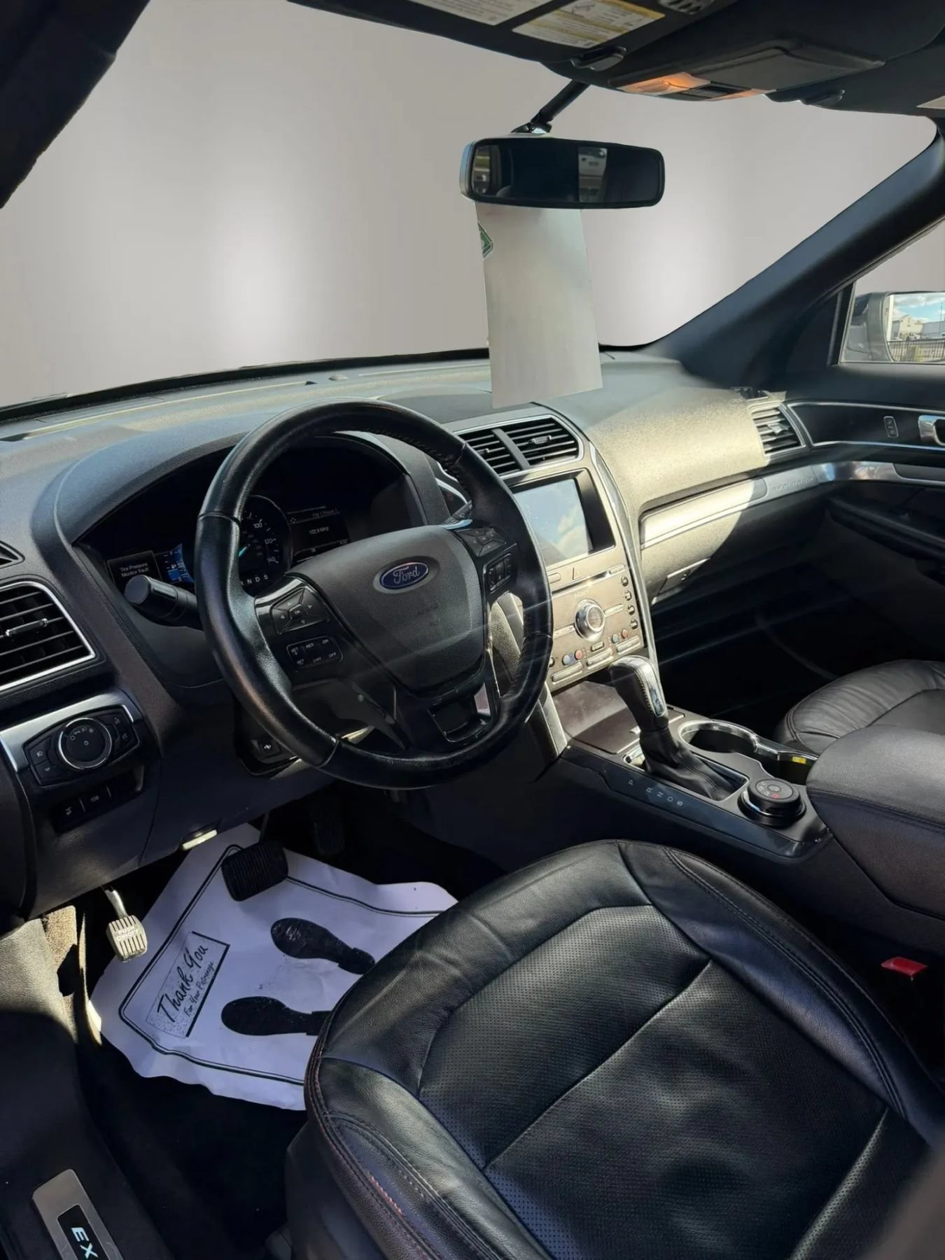 Used 2017 Ford Explorer Sport w/ Equipment Group 401A AWD/4WD image 9