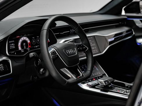 Used 2025 Audi RS 6 performance image 41