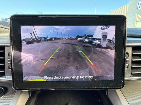 Used 2023 Ford Explorer XLT w/ Equipment Group 202A AWD/4WD image 24