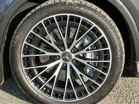 Used 2024 Mercedes-Benz GLC 43 AMG 4MATIC image 35