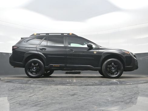 Used 2022 Subaru Outback Wilderness image 30