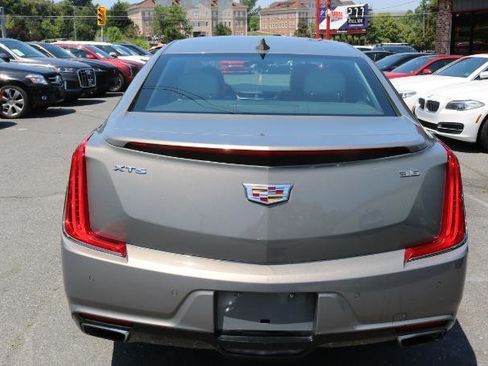 Used 2018 Cadillac XTS Luxury w/ Driver Awareness Package FWD image 6