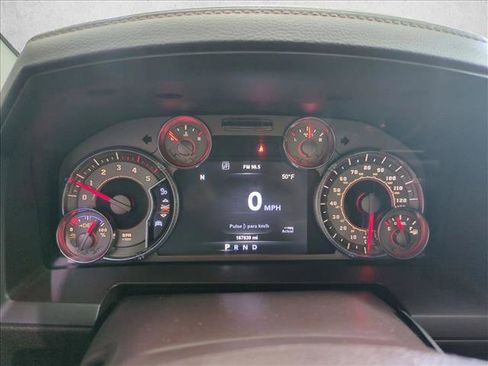 Used 2015 RAM 2500 Longhorn w/ Convenience Group image 11