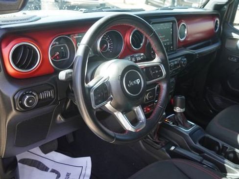 Used 2022 Jeep Wrangler Unlimited Rubicon image 17