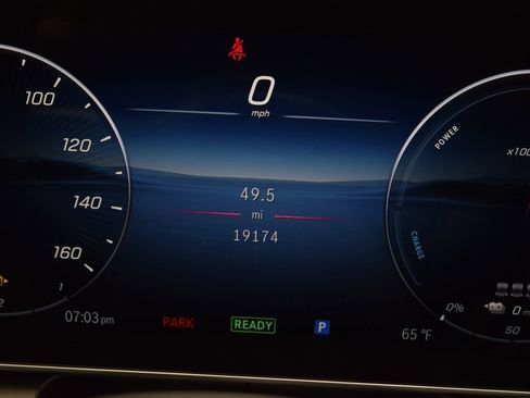 Certified 2025 Mercedes-Benz GLC 350e 4MATIC image 24