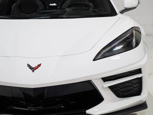 Used 2026 Chevrolet Corvette Stingray Convertible w/ Z51 Performance Package RWD image 28