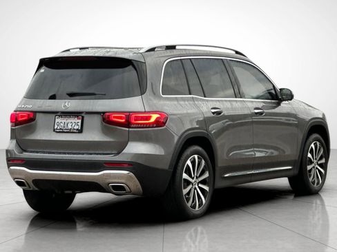 Certified 2023 Mercedes-Benz GLB 250 image 2