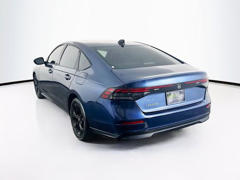 Used 2025 Honda Accord SE image 5