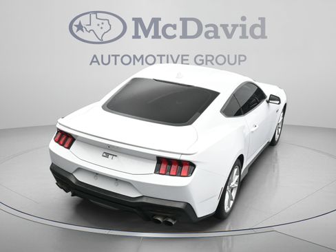 Used 2025 Ford Mustang GT Premium RWD image 38
