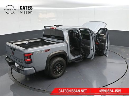 Used 2023 Nissan Frontier PRO-4X w/ Pro-4X Premium Package image 49