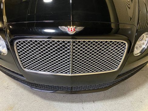 Used 2015 Bentley Flying Spur V8 image 19