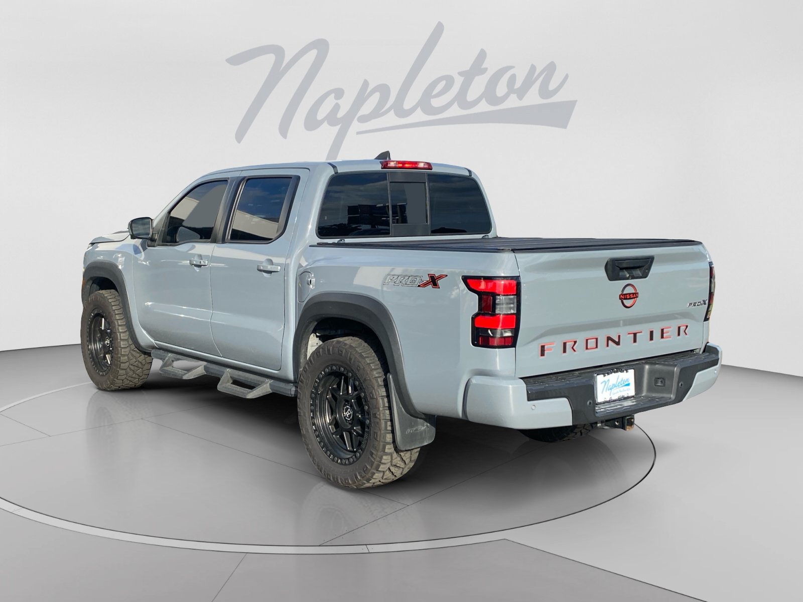 Used 2022 Nissan Frontier Pro-X w/ Pro-X Premium Package RWD image 3