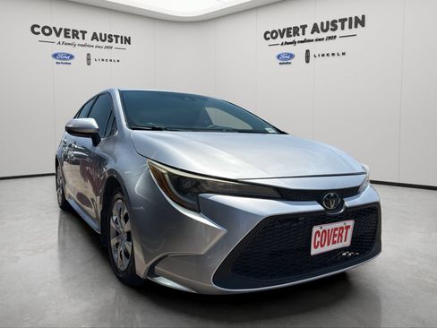 Used 2020 Toyota Corolla LE FWD image 8