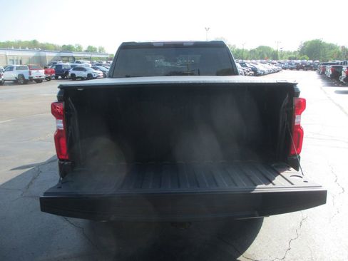 Used 2024 Chevrolet Silverado 1500 LTZ image 10