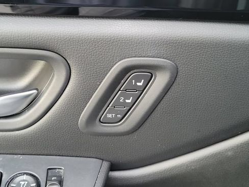 Used 2024 Honda Pilot EX-L image 15