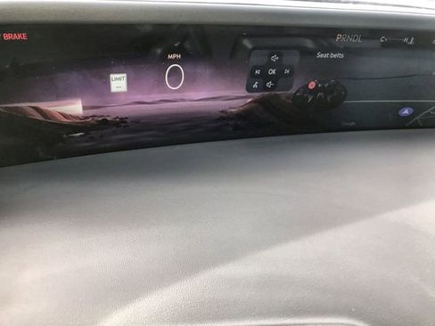 Used 2025 Lincoln Nautilus Premier w/ Jet Appearance Package image 15