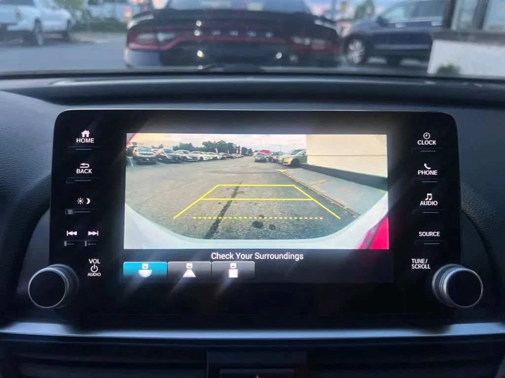 Used 2021 Honda Accord LX image 41