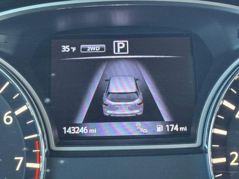 Used 2016 Nissan Pathfinder SL w/ SL Premium Package image 18