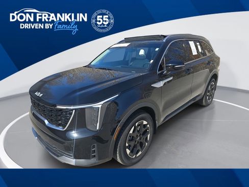 Used 2025 Kia Sorento S w/ Panoramic Sunroof Package image 1