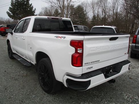 Used 2021 Chevrolet Silverado 1500 RST w/ Convenience Package II image 3