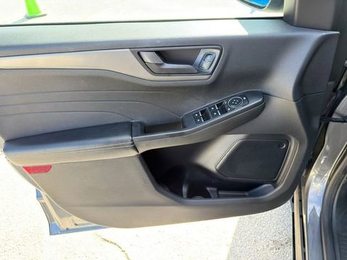 Used 2023 Ford Escape Active image 16