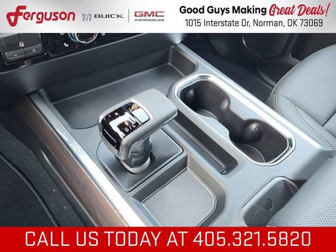 New 2026 GMC Sierra 1500 SLT w/ SLT Convenience Package AWD/4WD image 30