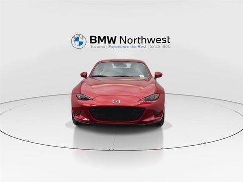 Used 2017 MAZDA MX-5 Miata RF Grand Touring image 8