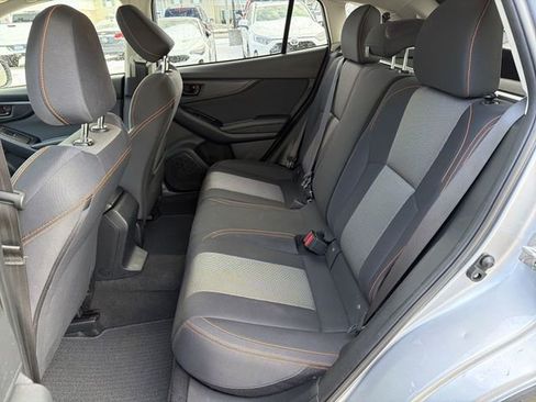 Used 2022 Subaru Crosstrek 2.0i Premium w/ Moonroof Package image 24