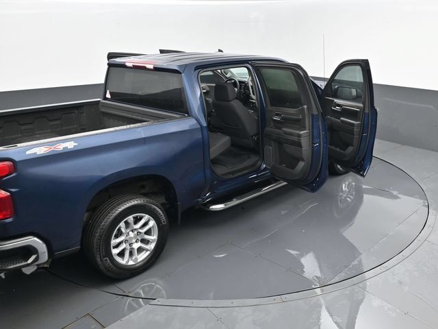 Used 2023 Chevrolet Silverado 1500 LT AWD/4WD image 25