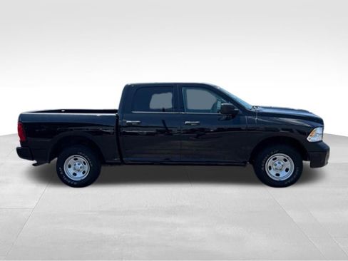 Used 2020 RAM 1500 Tradesman AWD/4WD image 9