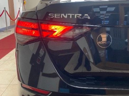 Used 2024 Nissan Sentra SV image 11