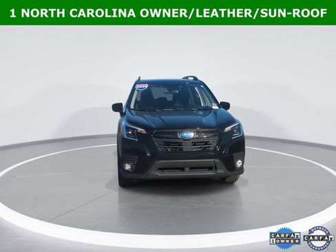 Used 2024 Subaru Forester Premium image 2