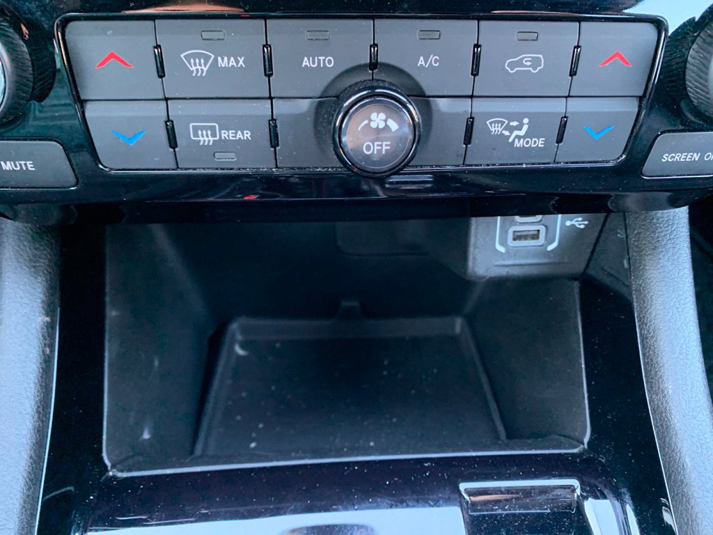 Used 2025 Jeep Compass Trailhawk AWD/4WD image 46