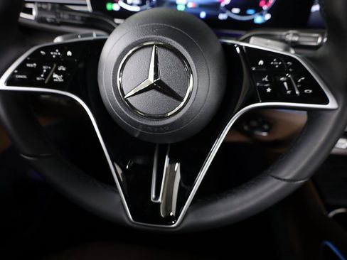 Certified 2025 Mercedes-Benz GLS 450 GLS 450 image 34