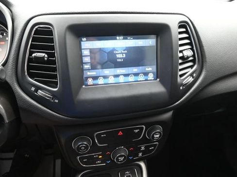 Used 2021 Jeep Compass Sport AWD/4WD image 41