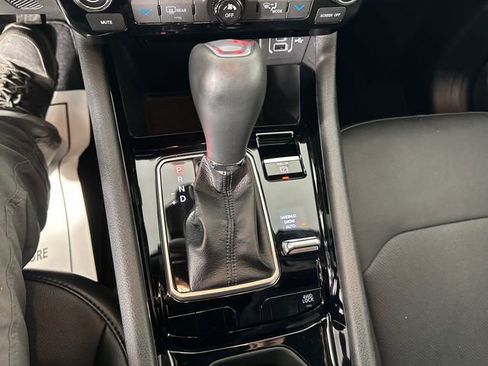 Certified 2023 Jeep Compass Limited AWD/4WD image 31