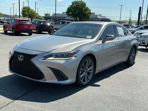 Used 2019 Lexus ES 350 F Sport w/ Accessory Package 2 FWD image 7