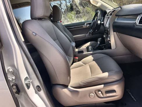 Used 2021 Lexus GX 460 Premium image 12
