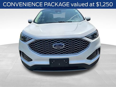 Used 2023 Ford Edge SEL w/ Convenience Package AWD/4WD image 6