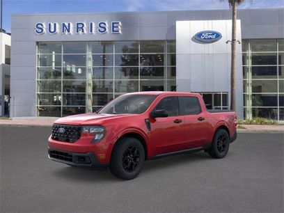 New 2025 Ford Maverick XLT w/ XLT Luxury Package