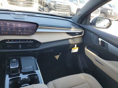 New 2026 Buick Enclave Preferred w/ Power Package FWD image 15