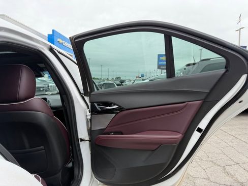 Used 2021 Cadillac CT4 Sport RWD image 13