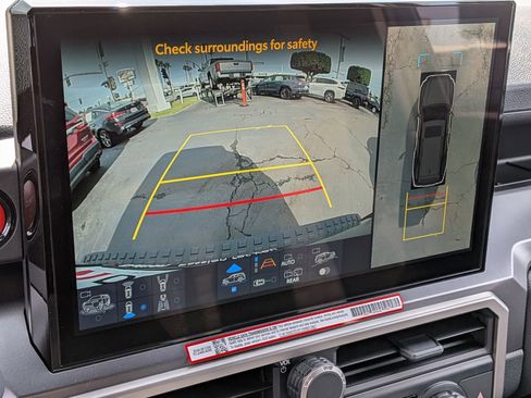 New 2025 Toyota 4Runner TRD Off-Road Premium image 11