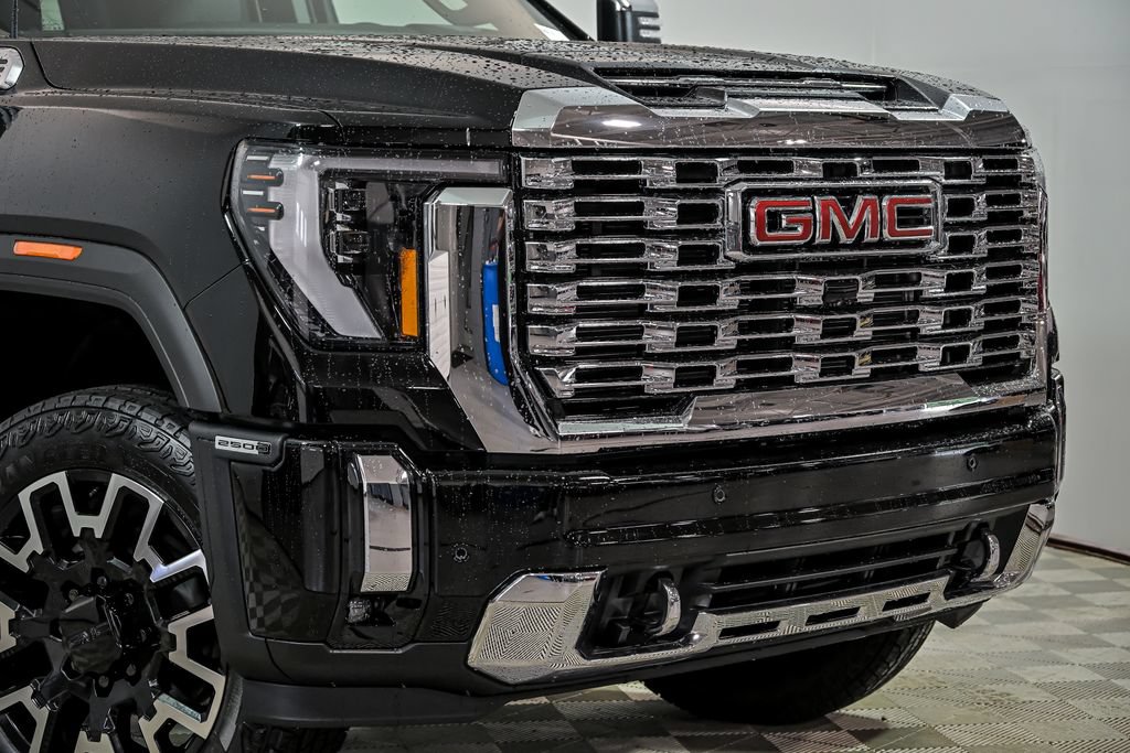 New 2026 GMC Sierra 2500 Denali w/ Denali Reserve Package AWD/4WD image 2