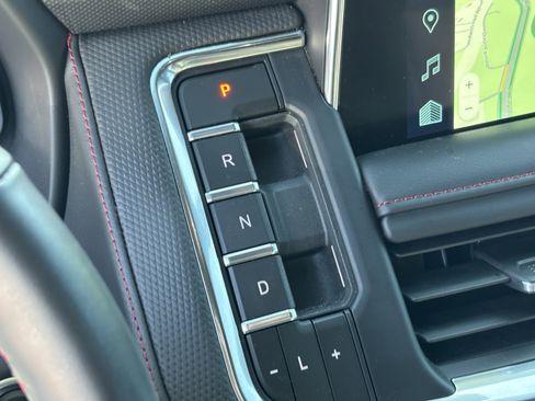 Used 2024 Chevrolet Tahoe RST w/ Luxury Package image 27