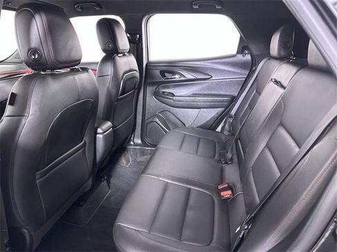 Used 2024 Chevrolet TrailBlazer RS image 26