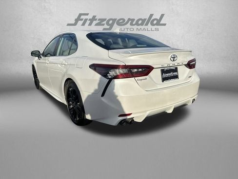 Used 2023 Toyota Camry XSE image 5