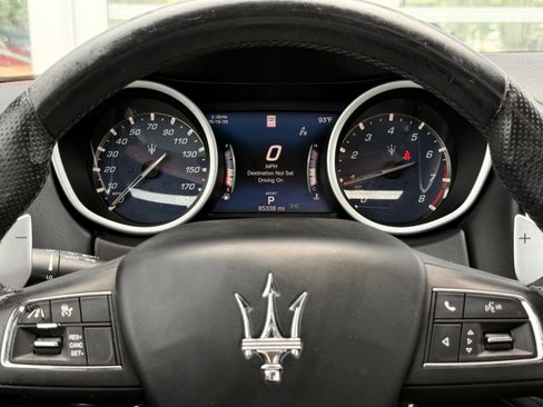 Used 2018 Maserati Ghibli S GranSport Q4 AWD/4WD image 36