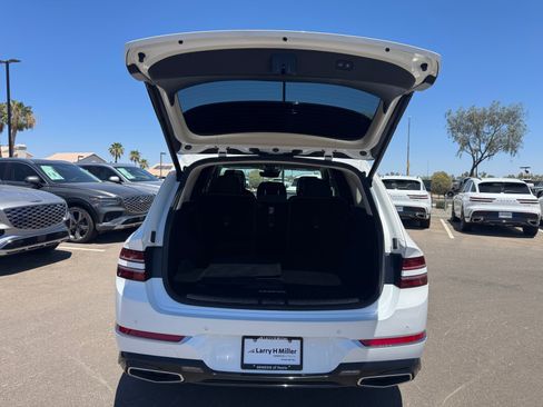 Used 2021 Genesis GV80 2.5T w/ Prestige Package 05 RWD image 34