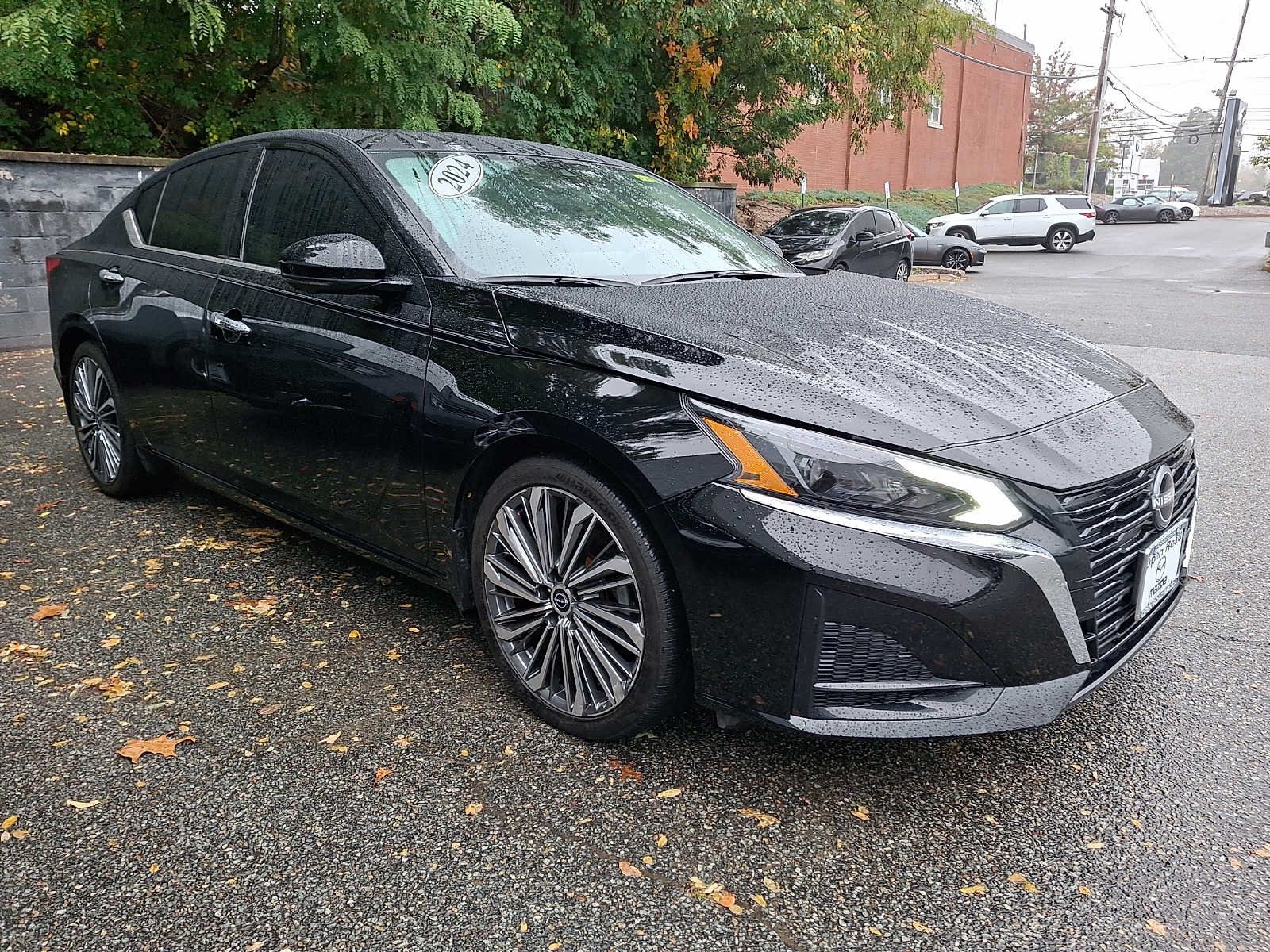 Used 2024 Nissan Altima 2.5 SL FWD image 3